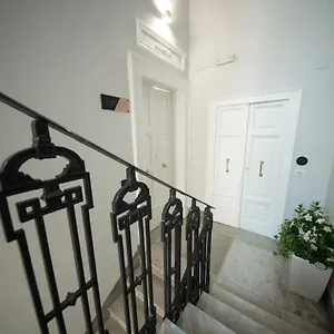 102 Bed & Breakfast